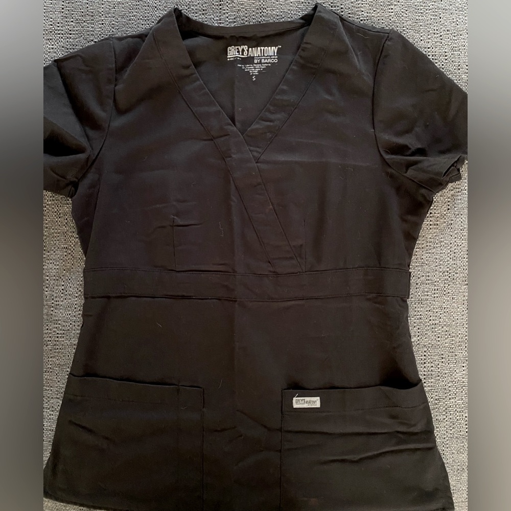 Greys Anatomy Barco Scrub Top